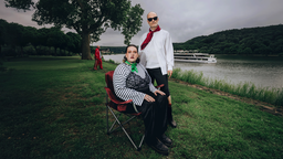 Szene am Rhein aus dem Stück des Theaterkollektivs Futur3