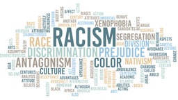 Worte wie z. B. Rassismus, Vorurteile, Farbe usw. sind auf einem Plakat zu sehen