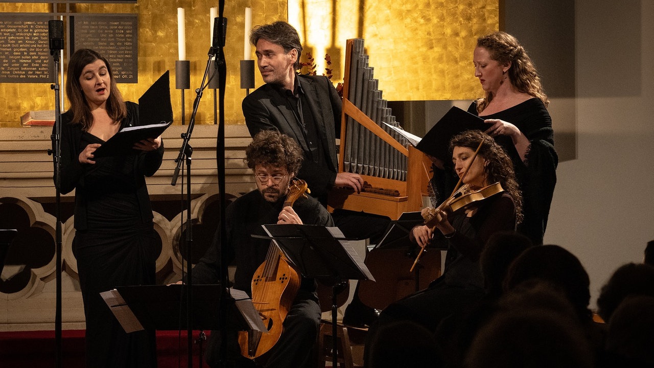 Das Ensemble TASTO SOLO beim Konzert in der Kreuzkirche