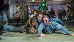 Szenenfoto von "Rebel Rebel" bei der Ruhrtriennale: Daniel Donskoy und Diego Rodriguez (v.l.n.r.).