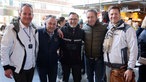 WDR 4-Moderator Bastian Bender mit vier Mitreisenden auf Sightseeing-Tour in Holland