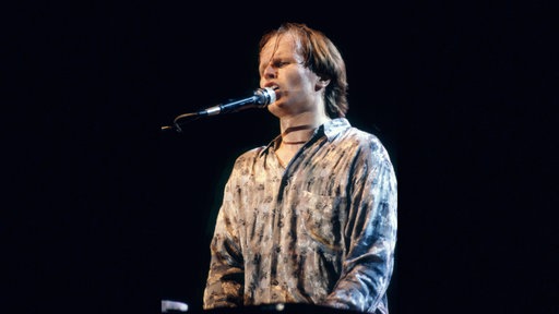 Herbert Grönemeyer am 27.7.1986 beim Anti-WAAhnsinns Festival in Burglengenfeld