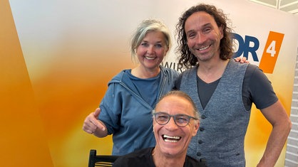 Heike Knispel mit Stephan und Peter Brings im WDR 4 Studio