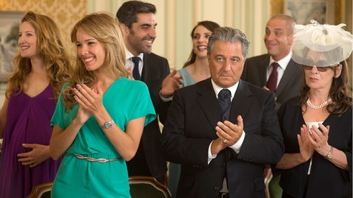 Filmszene aus "Monsieur Claude und seine Töchter"