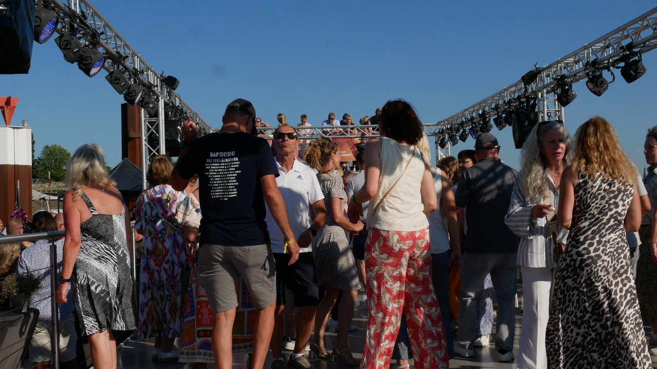 Die Disco 44 auf der MS RheinGalaxy in Düsseldorf
