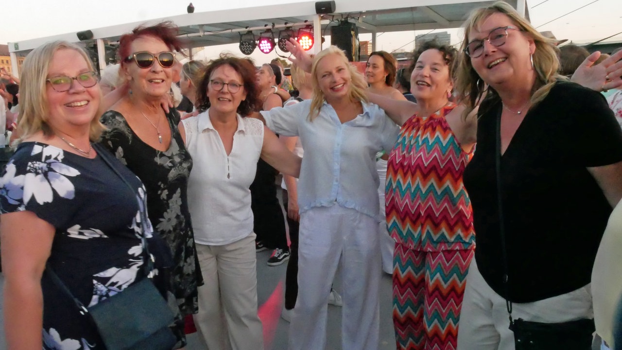 Die Disco 44 auf der MS RheinGalaxy in Düsseldorf