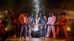 Szene aus dem Musical "Flashdance" im Theater Hagen