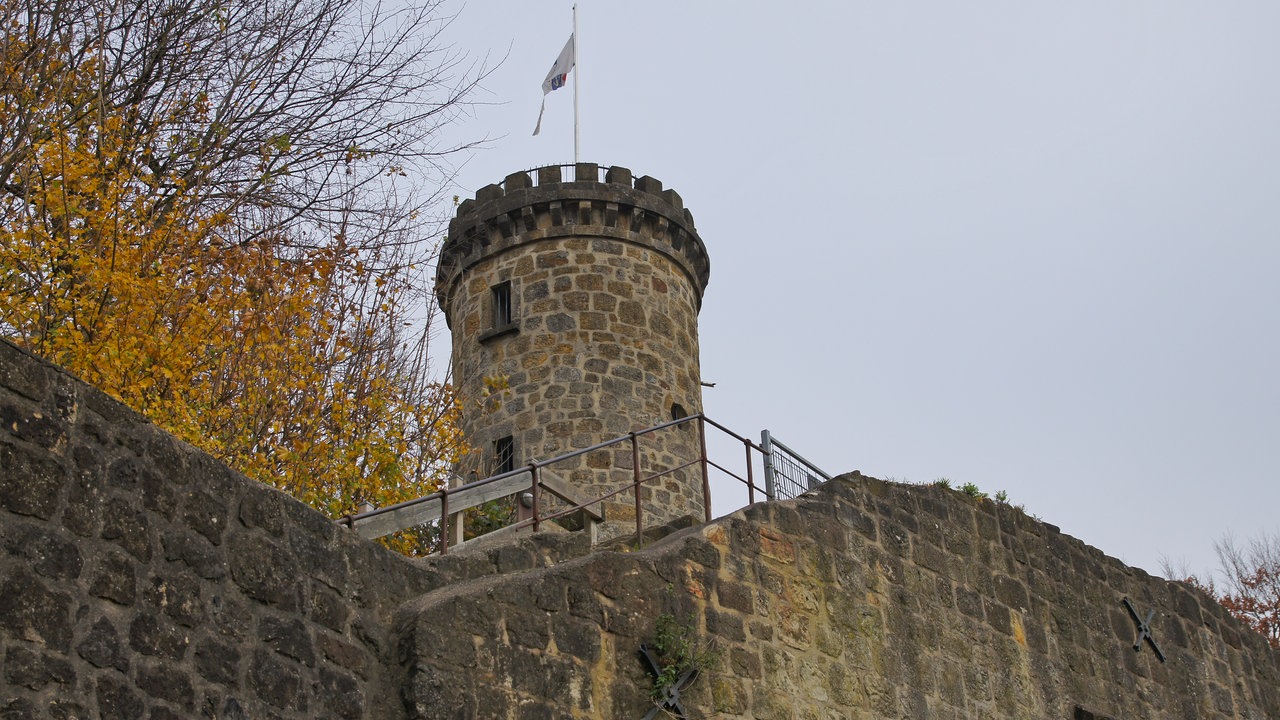 Wierturm am Wegesrand
