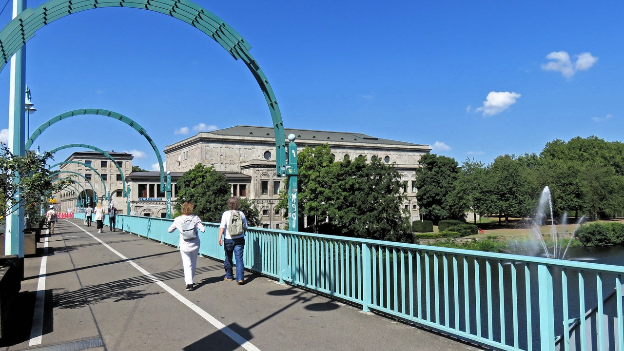 Die Schlossbrücke in Mülheim