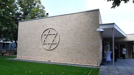 Außenansicht der Synagoge in Neuss