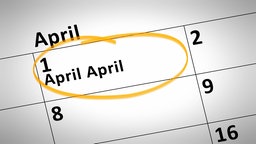 Ein Kalenderblatt auf den 1 April April eingekreist ist. Symbolbild Aprilscherz