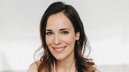 ARD-Reporterin, Moderatorin, Journalistin und Eurovision-Fan Alina Stiegler