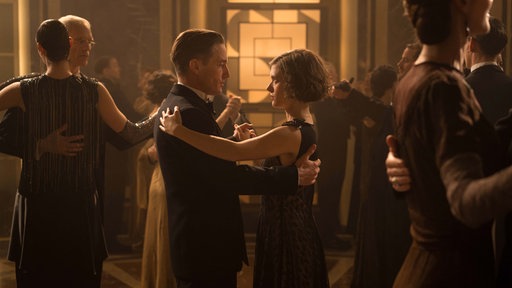 Tanz-Szene aus der Serie Babylon Berlin 
