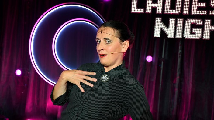 Carmela de Feo als "La Signora" bei "Ladies night"