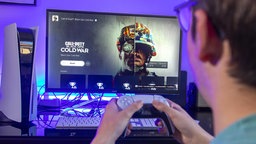 Symbolbild Gaming: Das Spiel Call of Duty auf der Playstation 5