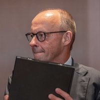 6.09.2026, Berlin: Bundeskanzler Friedrich Merz (CDU) kommt zur Sitzung des Bundeskabinetts im Kanzleramt.