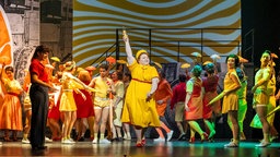 Szenenfoto von "Sinalco – Das Musical" am Landestheater Detmold.