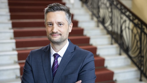 Sascha Klein im Interview zu Krankenhäuser ohne Klimaanlagen