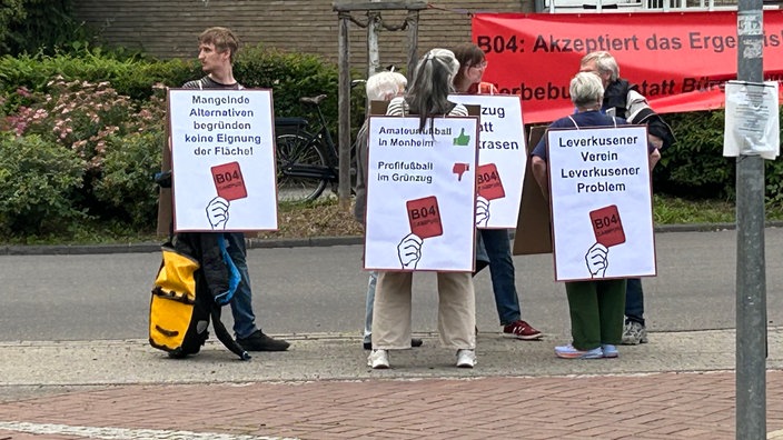 Protestaktion gegen die Idee des Bayer-Campus in Monheim