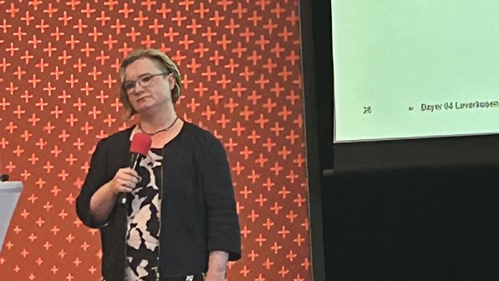 Anne Dannenberg verantwortet das Zukunftsprojekt “Bayer 04 Campus”