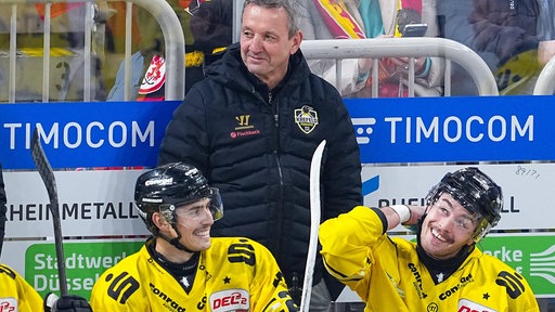 Thomas Popiesch (o.) freut sich