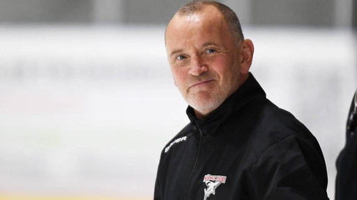 Thomas Berglund in Trainerjacke