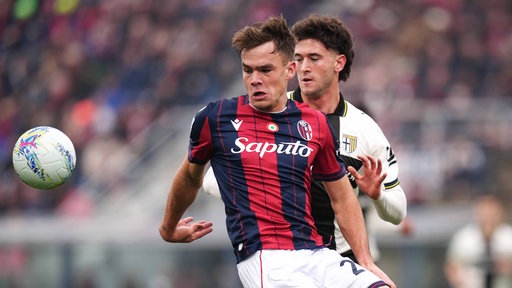 Der 1. FC Köln leiht Thijs Dallinga (l.) vom FC Bologna aus 