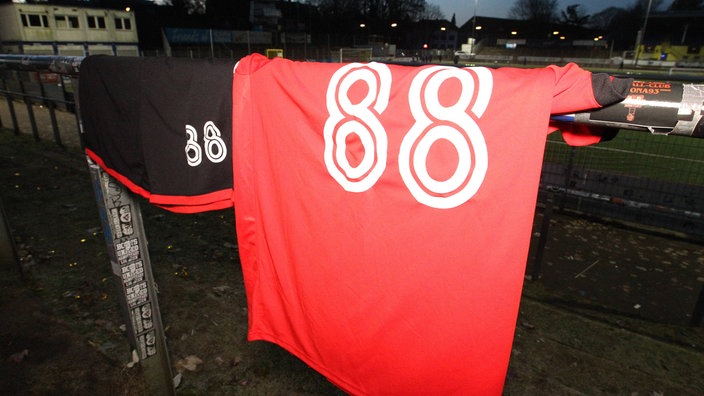 Trikots mit der Nummer 88 