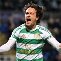 Glasgows Mika Baur jubelt