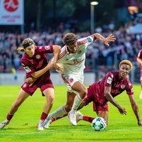 Bennit Bröger am Ball