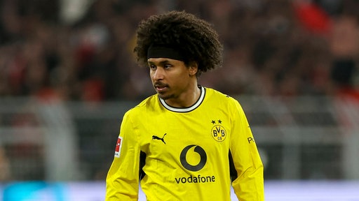 Karim Adeyemi im Trikot von Borussia Dortmund