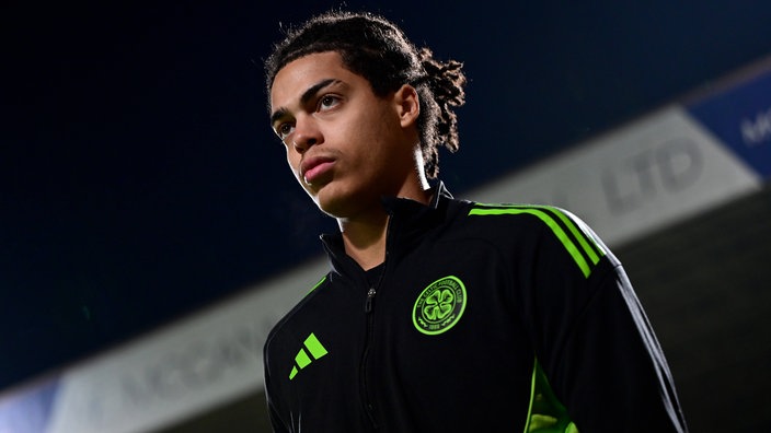 Jahmai Simpson-Pusey, zuvor an Celtic Glasgow ausgeliehen, wechselt von Manchester City nach Köln auf Leihbasis