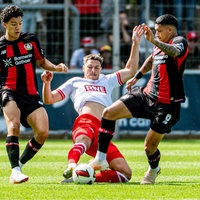 Spielszene aus dem Testspiel zwischen Bayer Leverkusen und Rot-Weiss Essen.
