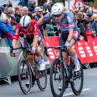 Jasper Philipsen jubelt beim Münsterland Giro.