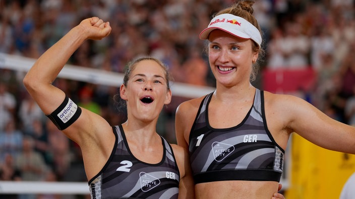 Cinja Tillmann (l.) und Svenja Müller