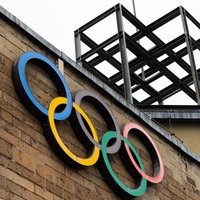 Die Olympischen Ringe am Sport- und Olympiamuseum in Köln