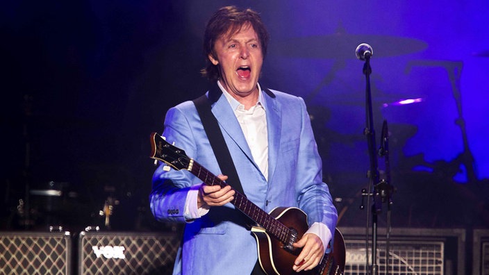 Paul McCartney 2011 live im Engenhao Stadion in Rio de Janeiro
