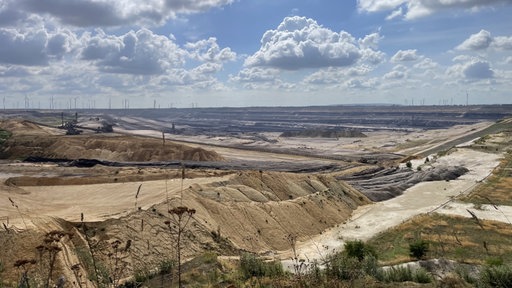 Braunkohleloch in Garzweiler