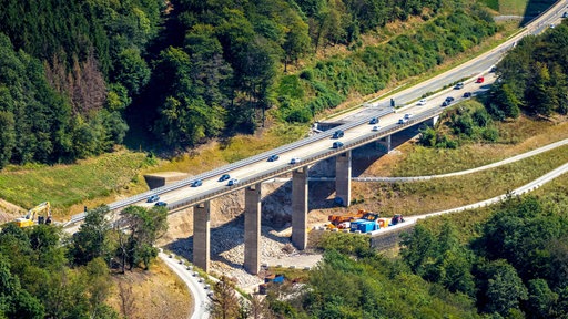 Baustelle zum Sanierung und Instandsetzung des Autobahn- Brückenbauwerk " Talbrücke Kattenohl " der BAB A45 in Hagen