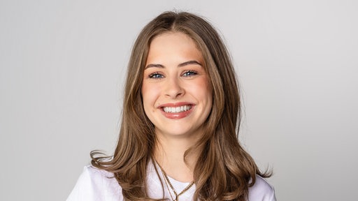 Pauline Peters