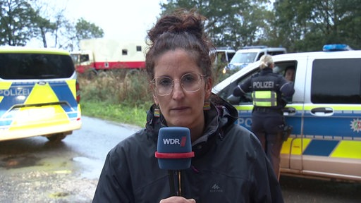 Reporterin Sophia Naim vor Ort