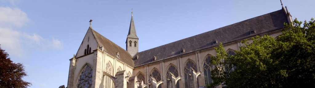 Außenansicht des gotischen Altenberger Doms