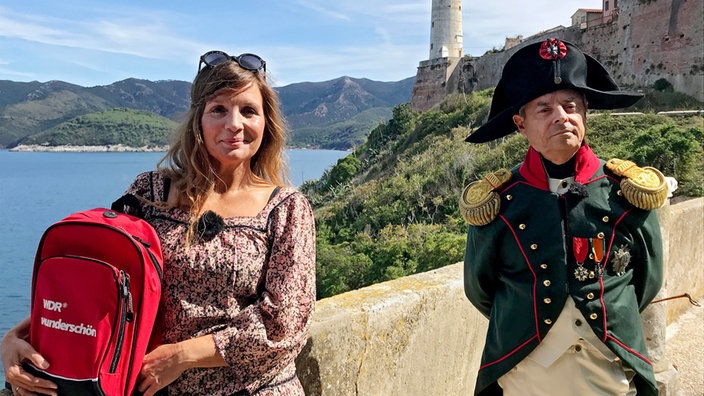 In Portoferraio lässt sich Simone Sombecki von "Kaiser" Napoleon persönlich durch seine ehemalige Stadtresidenz führen.