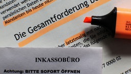 Das Bild zeigt einen Brief von einem Inkassounternehmen.