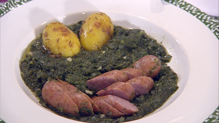 Die Lippische Palme - ein Grünkohlgericht mit Kartoffeln und  Mettwurst