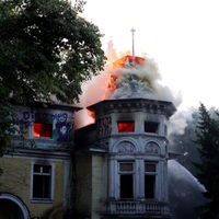 Leere Villa brennt in Wuppertal | TN