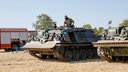 Räumpanzer der Bundeswehr stehen zum Einsatz beim Brand im Hürtgenwald