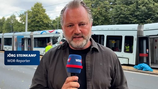 WDR-Reporter Jörg Steinkamp berichtet vom Straßenbahnunfall in Gelsenkirchen | TN